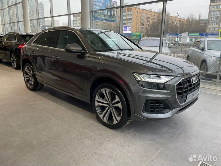 Audi Q8 3.0 AT, 2023