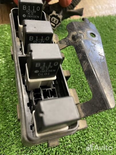 Блок предохранителей Mazda MPV