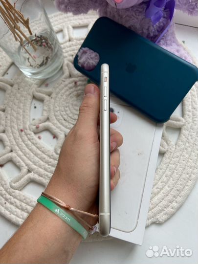 Apple iPhone 11 64gb White рст