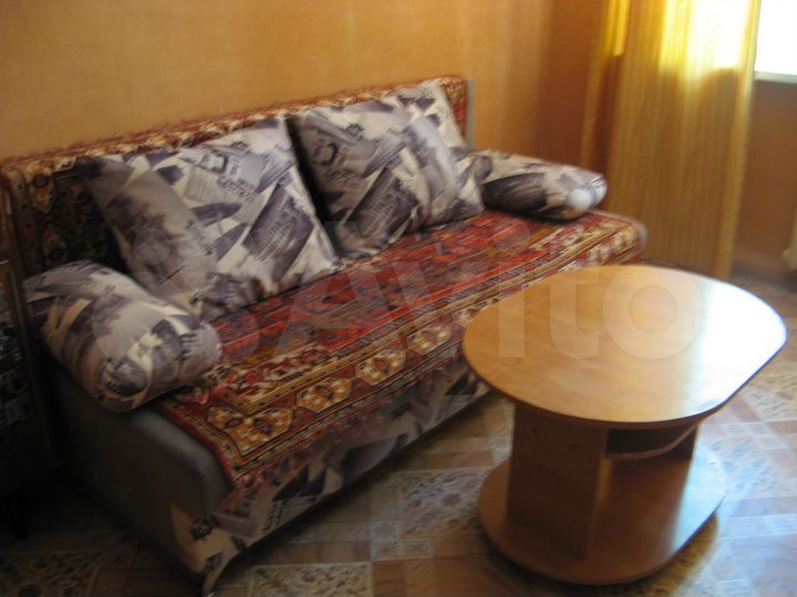 Комната 12 м² в > 9-к., 4/5 эт.