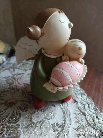 Фигурки статуэтки