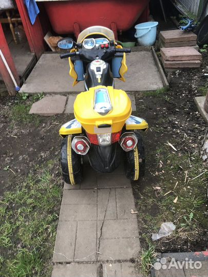 Детский трицикл