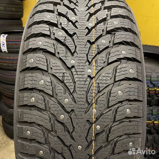 Ikon Tyres Autograph Ice 9 SUV 225/55 R18 102T