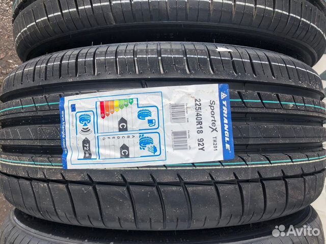 Triangle TH201 225/40 R18 92Y
