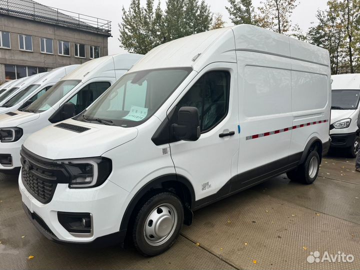 Ford Transit 2.2 MT, 2024