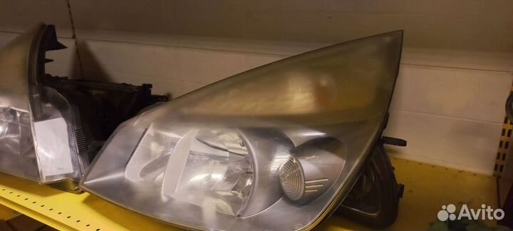 Фары и фанарь на renault espace