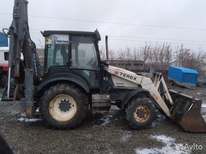 Экскаватор-погрузчик Terex TLB825-RM, 2014