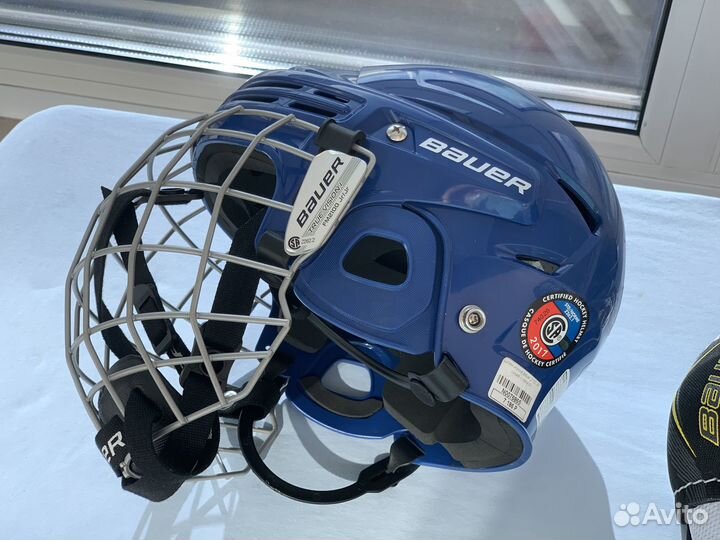 Шлем хоккейный bauer