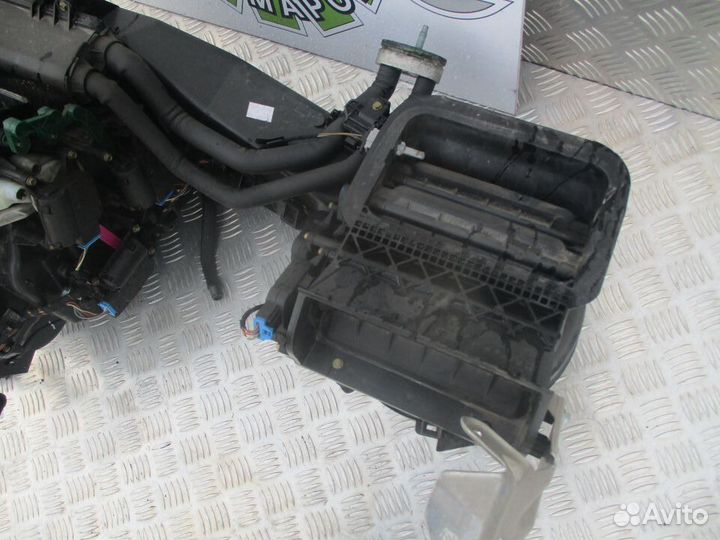 Корпус отопителя в сборе Audi A4 B6