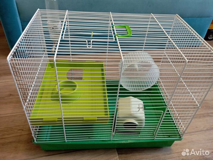 Две клетки и все хомячьи радости впридачу