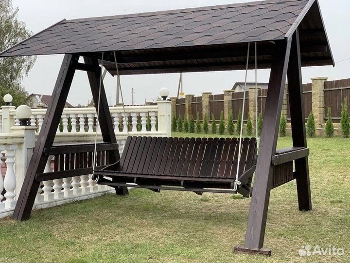 Качель из массива