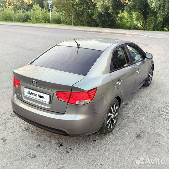 Kia Cerato 1.6 AT, 2010, 215 100 км