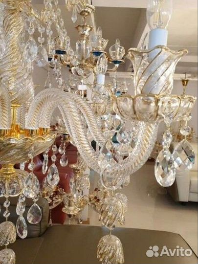 Люстра в стиле Baccarat