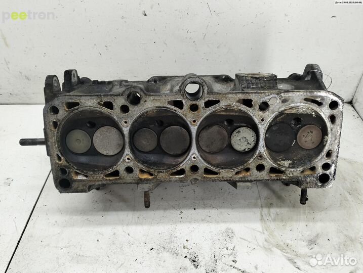 Б/У Б/У Головка блока цилиндров двигателя (ГБЦ)