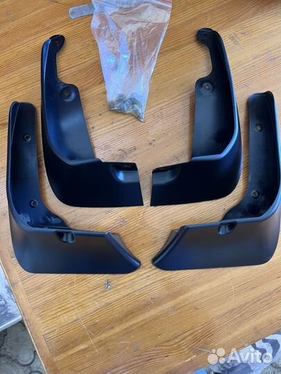 Брызговики на camry 55