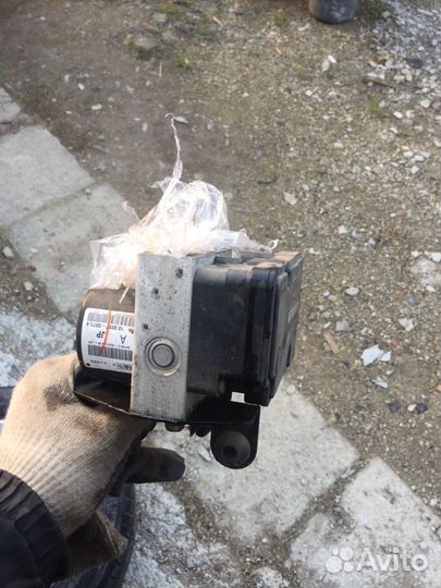 Блок abs Mazda 3 1.6