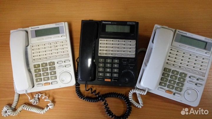 Продается системный телефон Panasonic KX-T7433RU
