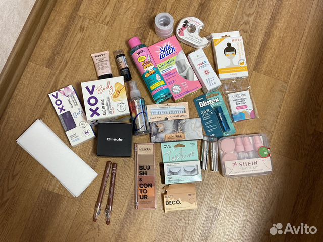 Набор косметики пакетом