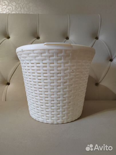 Корзина для белья, высота 27,5 см, новая