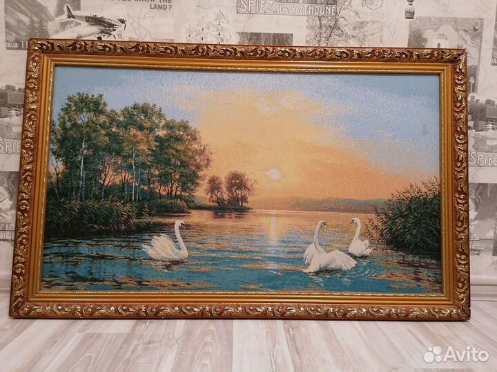 Картина из гобелена