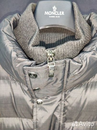 Moncler Gamme Bleu Giubbotto sise 6 US 2xl