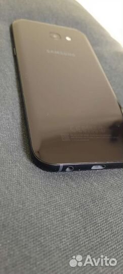 Телефон Samsung galaxy А7 2017