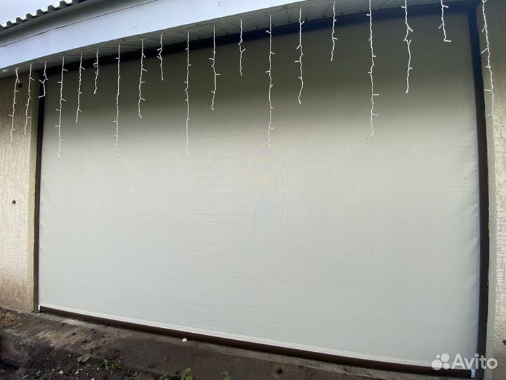 Жалюзи вертикальные с пультом управления