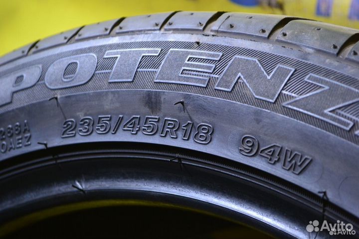 Bridgestone Potenza RE050A 235/45 R18
