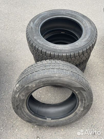 Dunlop Graspic DS3 215/65 R16 190T