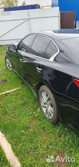 Infiniti Q50 2.0 AT, 2014, битый, 170 000 км