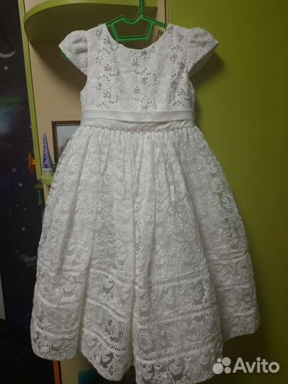 Платье на выпускной на 6-8 лет