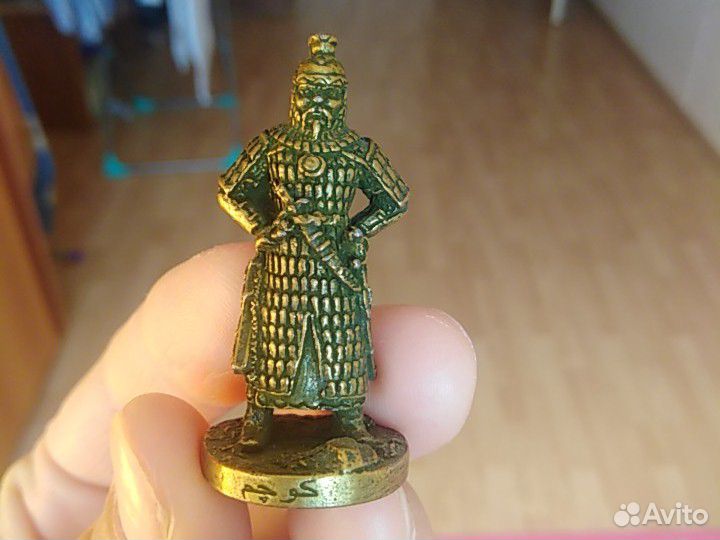 Солдатики (киндер)