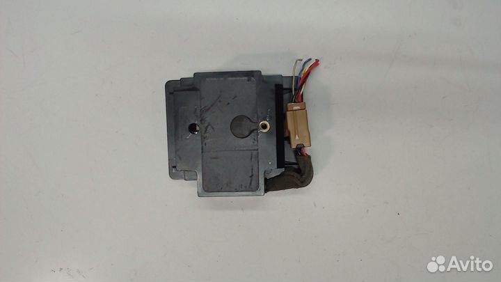 Усилитель звука Nissan 350Z, 2002