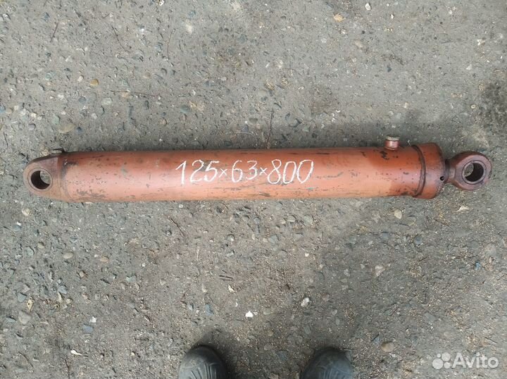 Гидроцилиндр гц-125-63-800 пэф-1