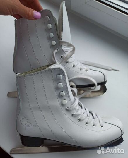 Коньки для девочки (в идеал.сост.)