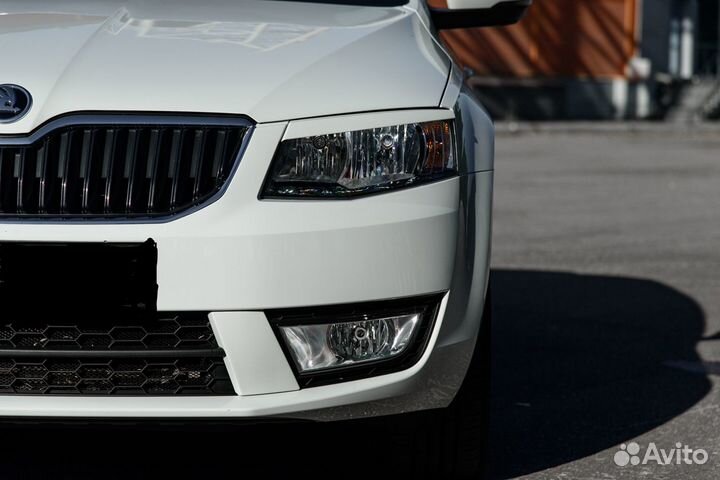 Вставки переднего бампера в стиле RS Skoda Octavia
