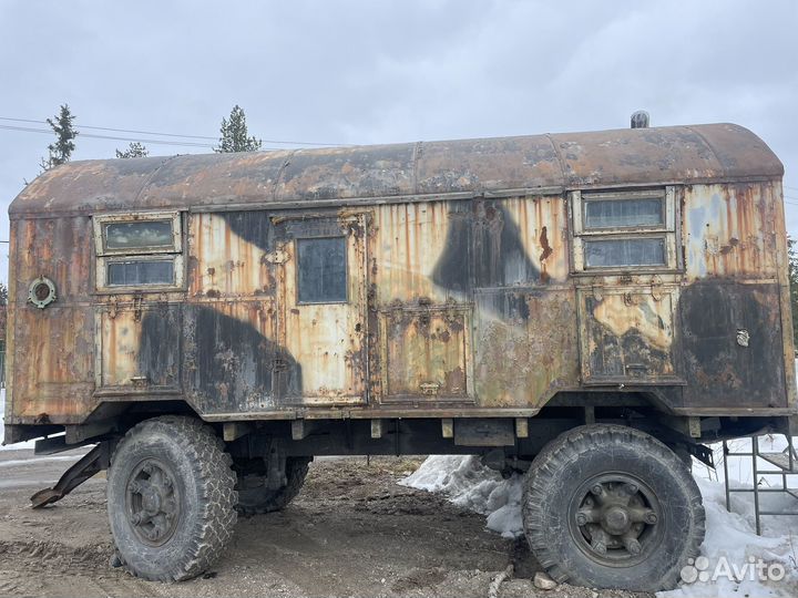 Вагончик бытовка на колесах б/у