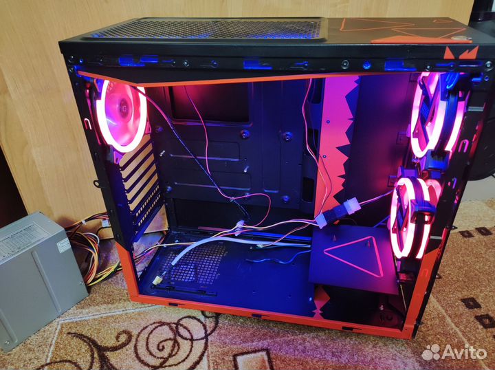 Игровой корпус для компьютера