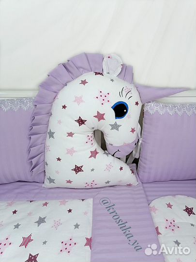 Комплект в детскую кроватку новый