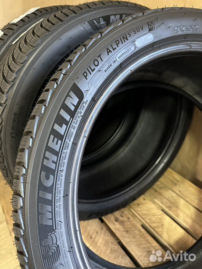 Michelin Pilot Alpin 5 SUV 265/40 R22 106V