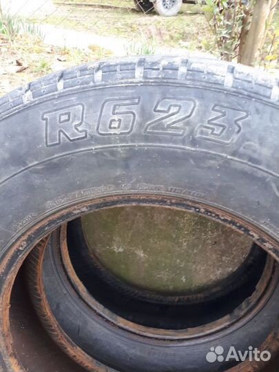 Bridgestone R623 215/75 R16C