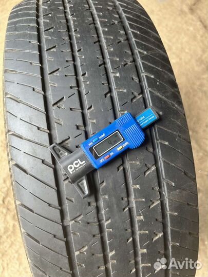 Kumho Road Venture ST KL11 235/70 R16