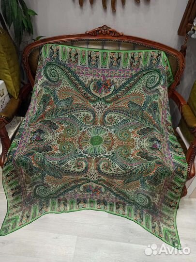 Платок шаль etro шелк италия оригинал