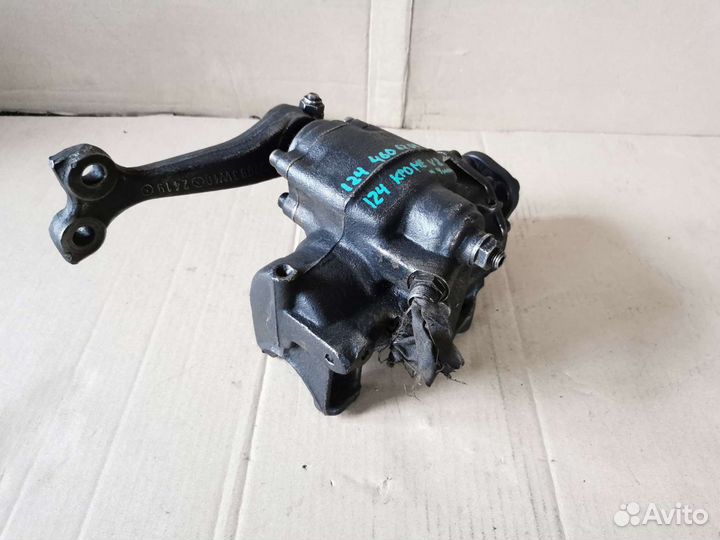 Рулевой редуктор на Mercedes W124