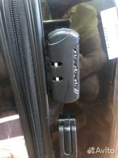 Чемодан с женскими вещами 40-42