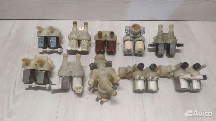 Клапан подачи воды Б/У на стиральную машину