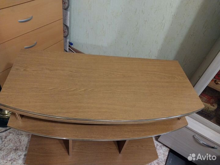 Тумбочка. Стол Раздвижной