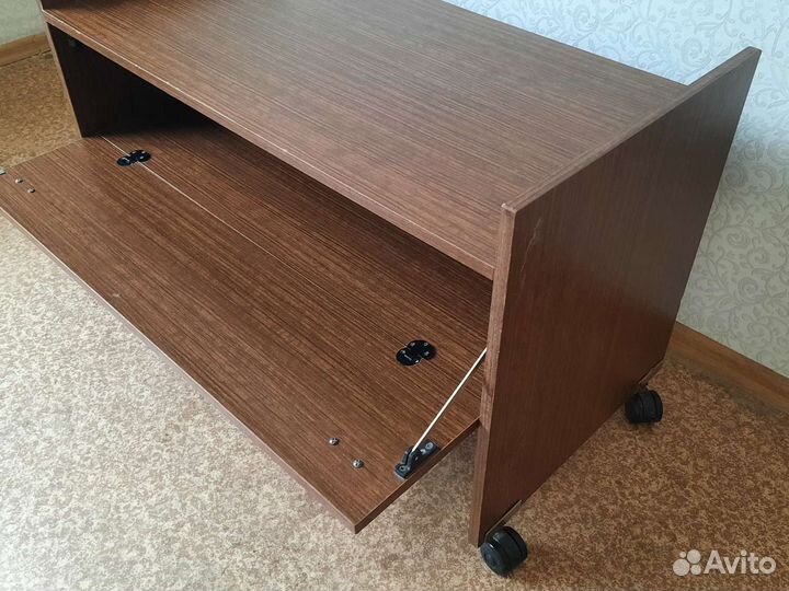 Тумба под телевизор