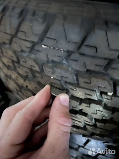 Bridgestone Dueler H/T 255/70 R15