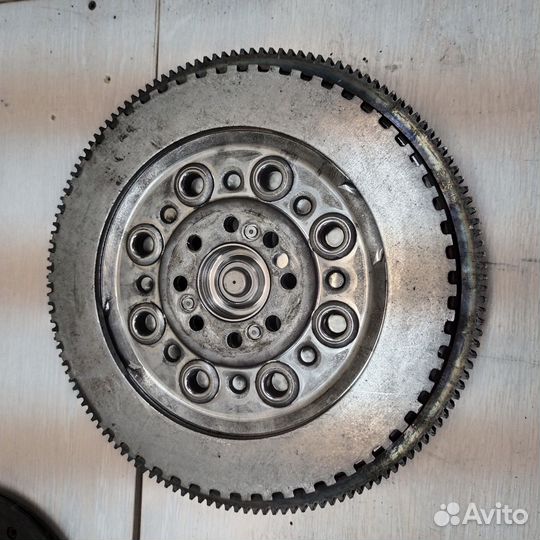 Маховик A 646 030 08 05 Вито W639 ом646